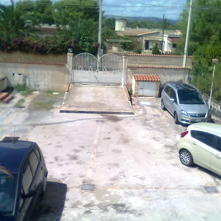 La Martina *